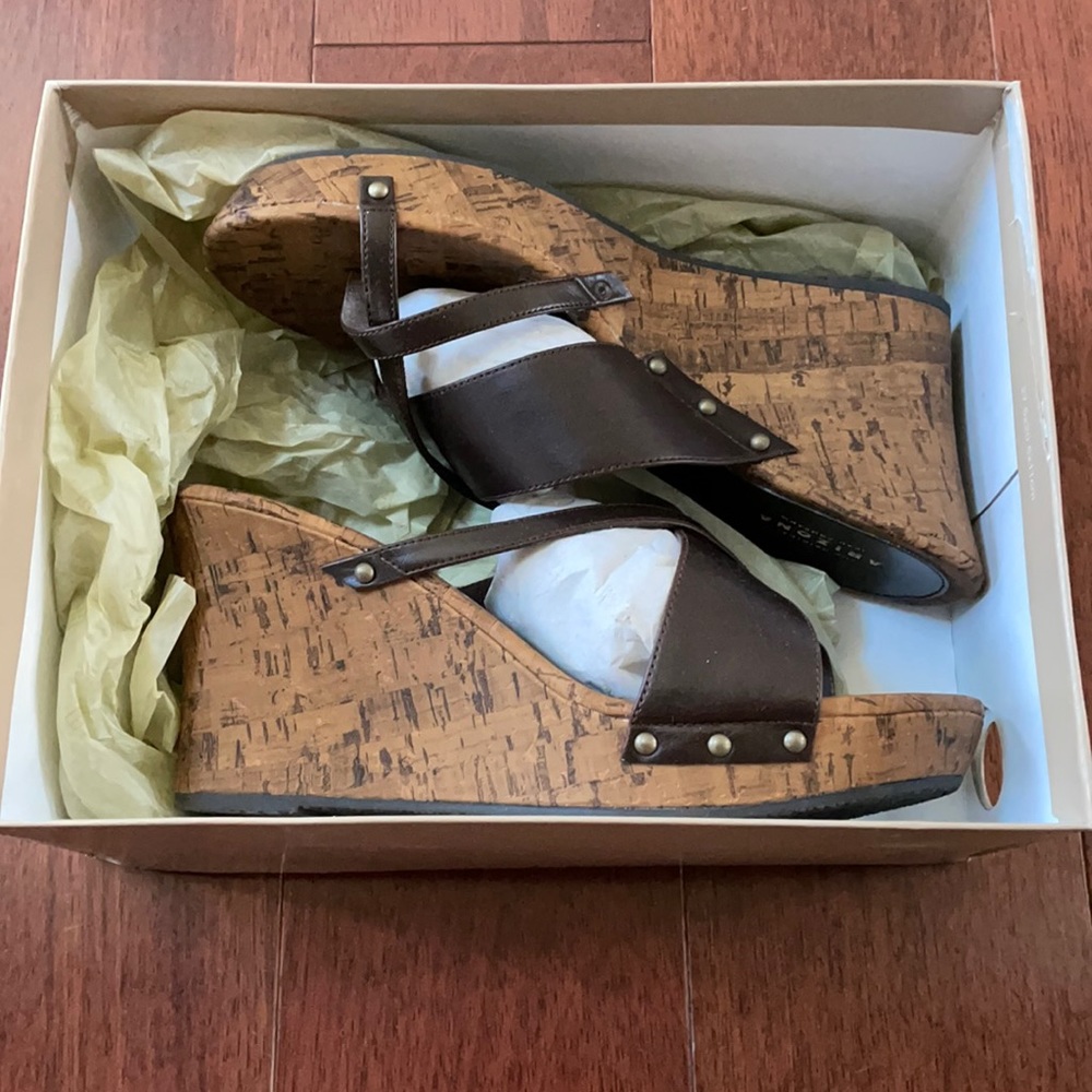 Arizona Mystic brown wedges